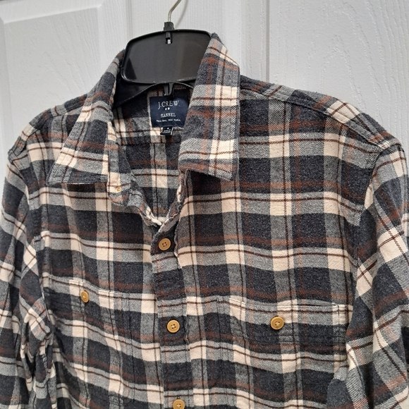 J. Crew Flannel Shirt Plaid Men's Medium Buton Up Shirt Brown Casual Top - Picture 6 of 11